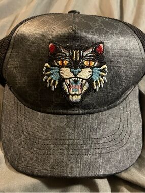 Gucci Black/Grey GG Supreme Angry Cat Patch Cap S